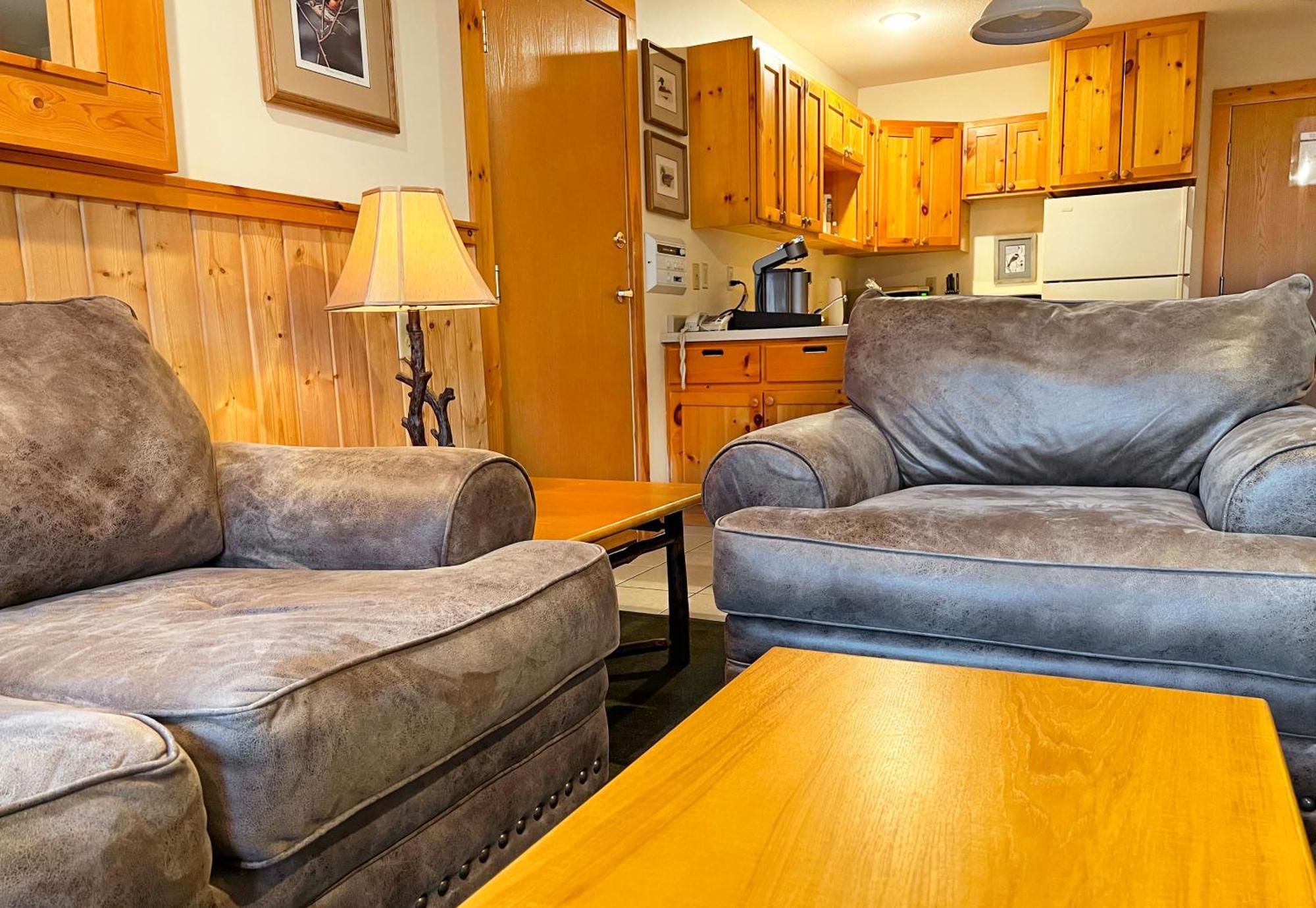 Superior Shores Resort Ту Харбърс Екстериор снимка
