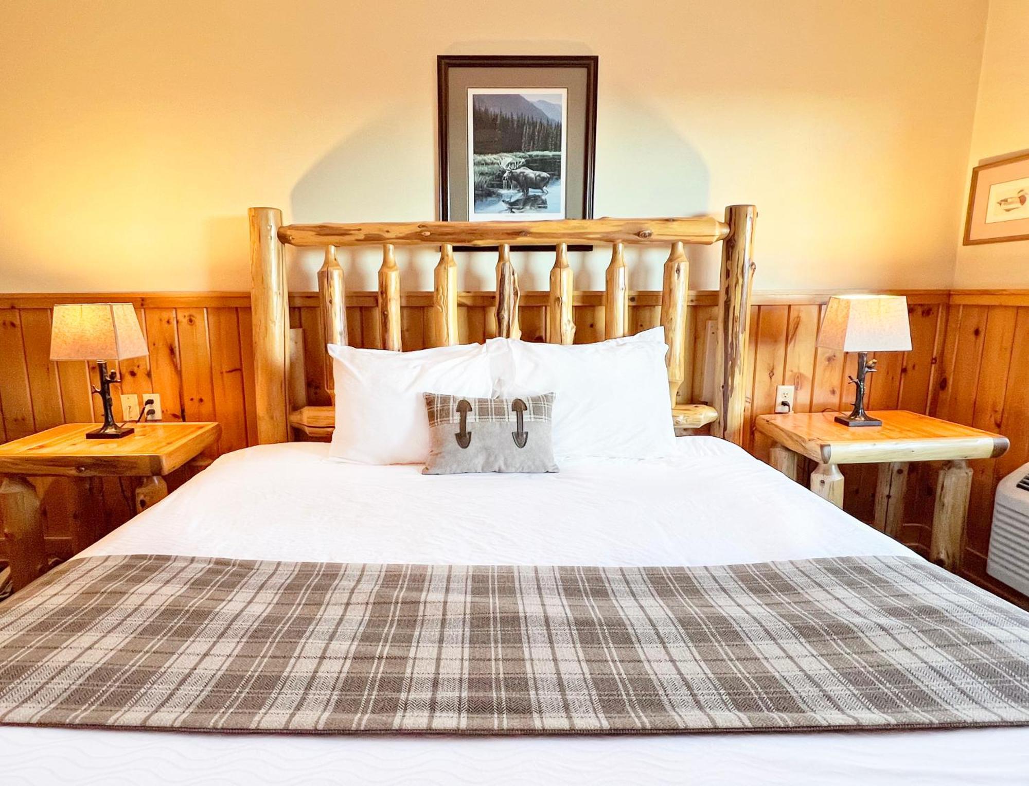 Superior Shores Resort Ту Харбърс Екстериор снимка